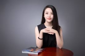 東凰戶管總監